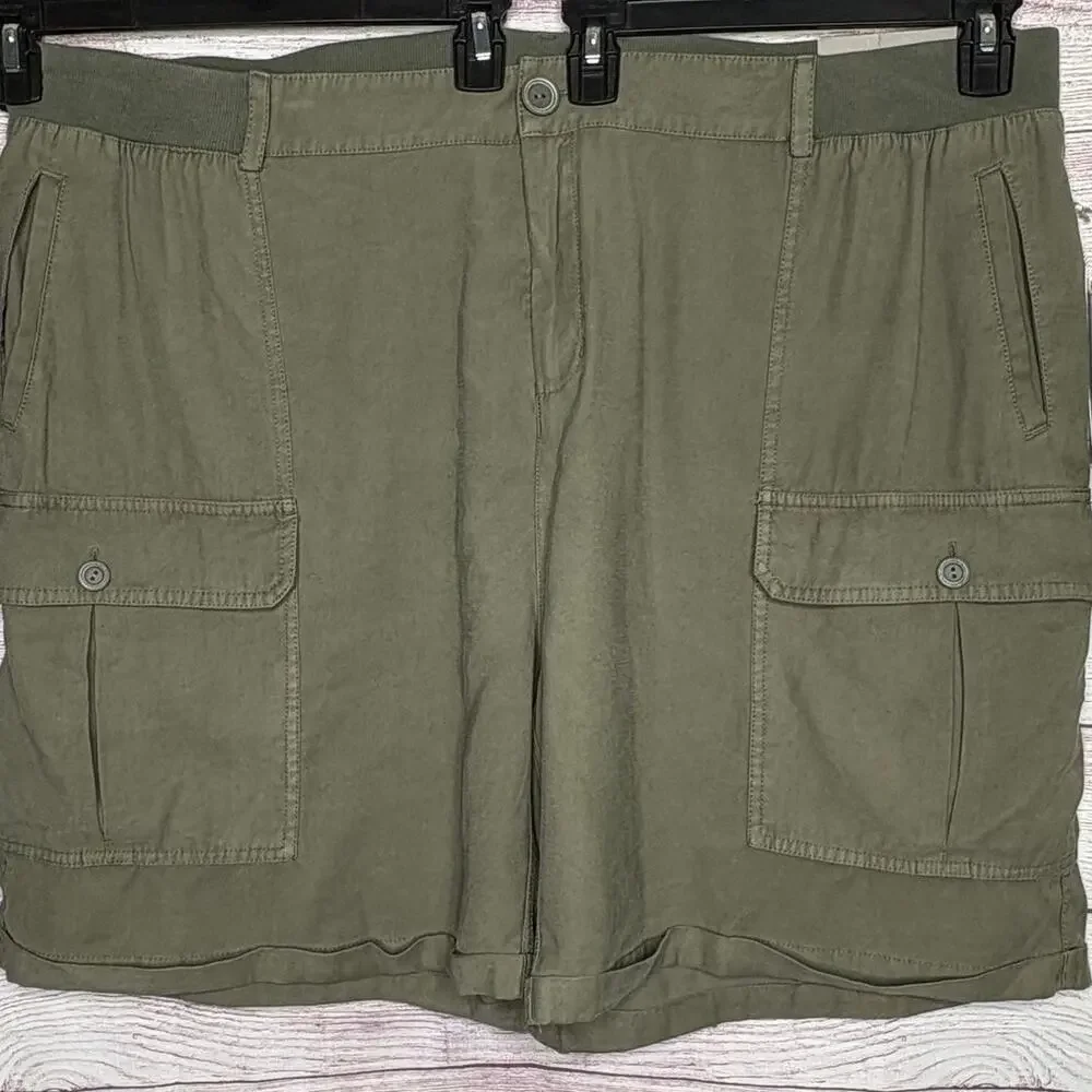 Soft Surroundings Pali Cargo Dusty Olive Cuffed Pocket Shorts Size 3XL New